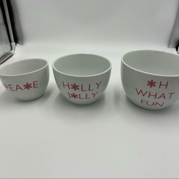 Set of 3 Crate & Barrel Ceramic Small Nesting Bowls. Holiday Nesting Bowls. - Picture 2 of 13